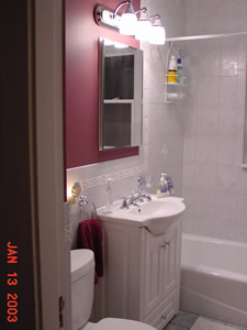 bathroom remodeled by Advantage Remodeling of Arlington MA
