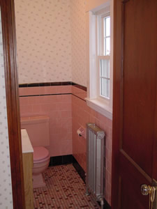 before bathroom remodeling by Advantage Remodeling of Arlington MA