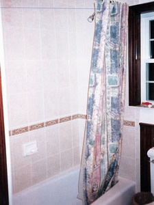 bathroom remodeled by Advantage Remodeling of Arlington MA