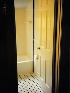 Bathroom Remodeling by Advantage Remodeling of Arlington, Massachusetts